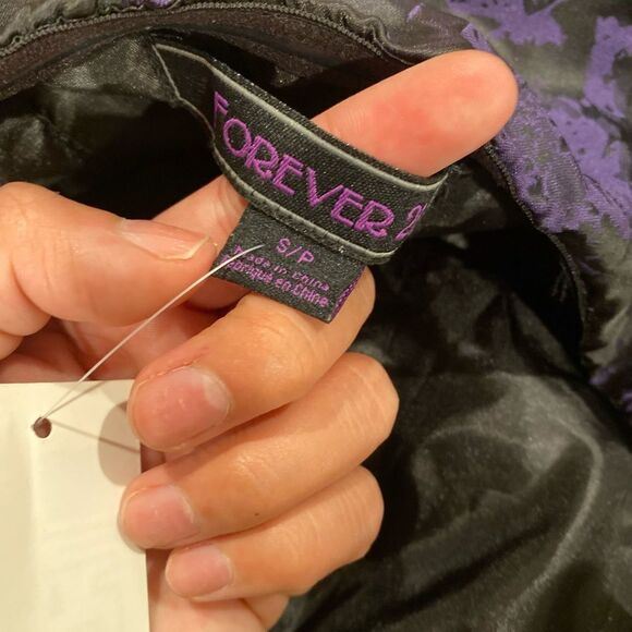 Dress for party - Picture 3 of 3